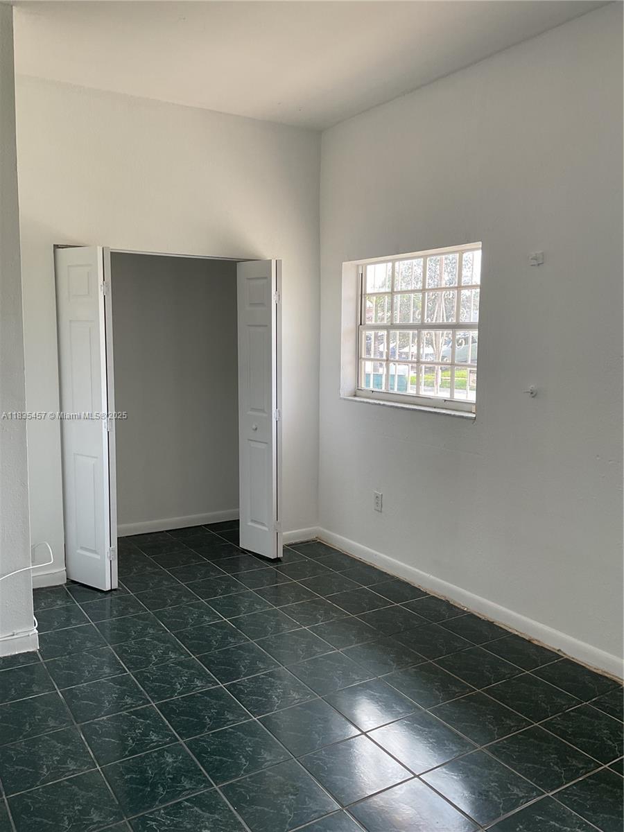 OLD CUTLER COVE - Residential