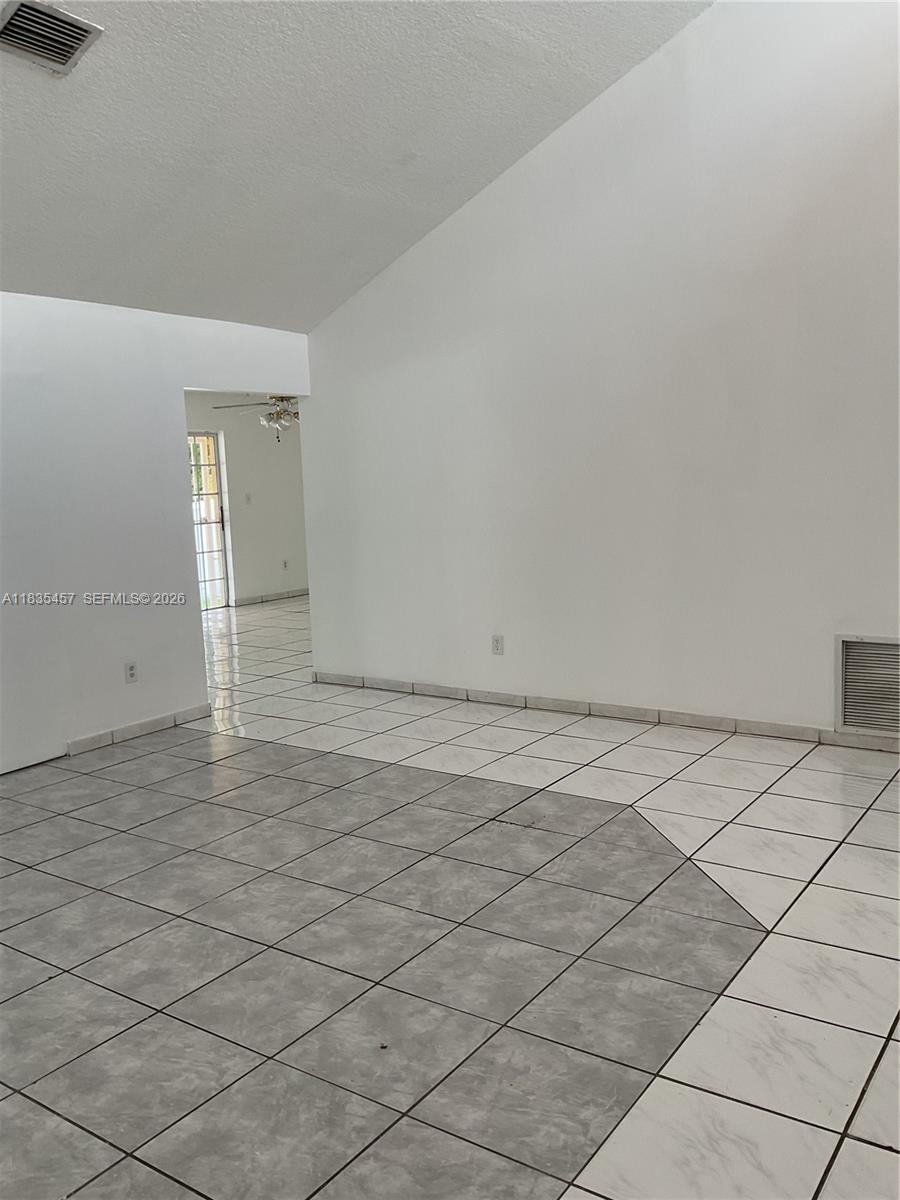 OLD CUTLER COVE - Residential