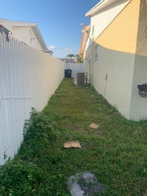 OLD CUTLER COVE - Residential