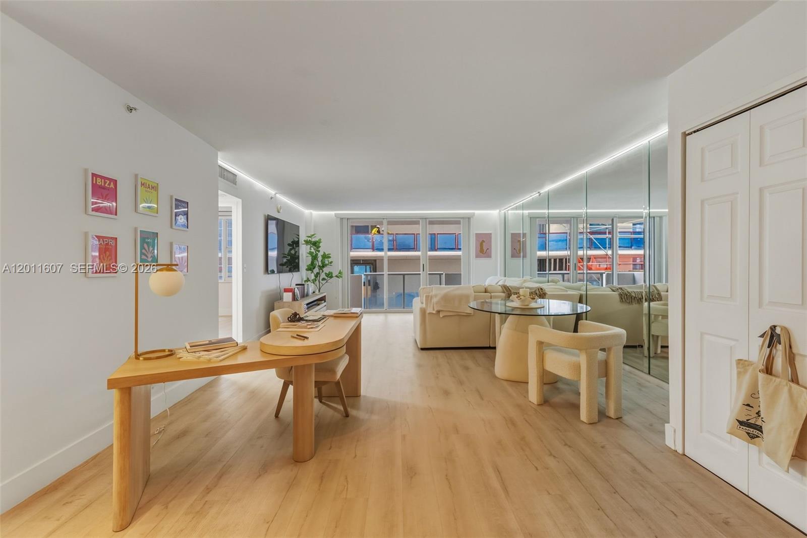 9195 Collins Ave 404