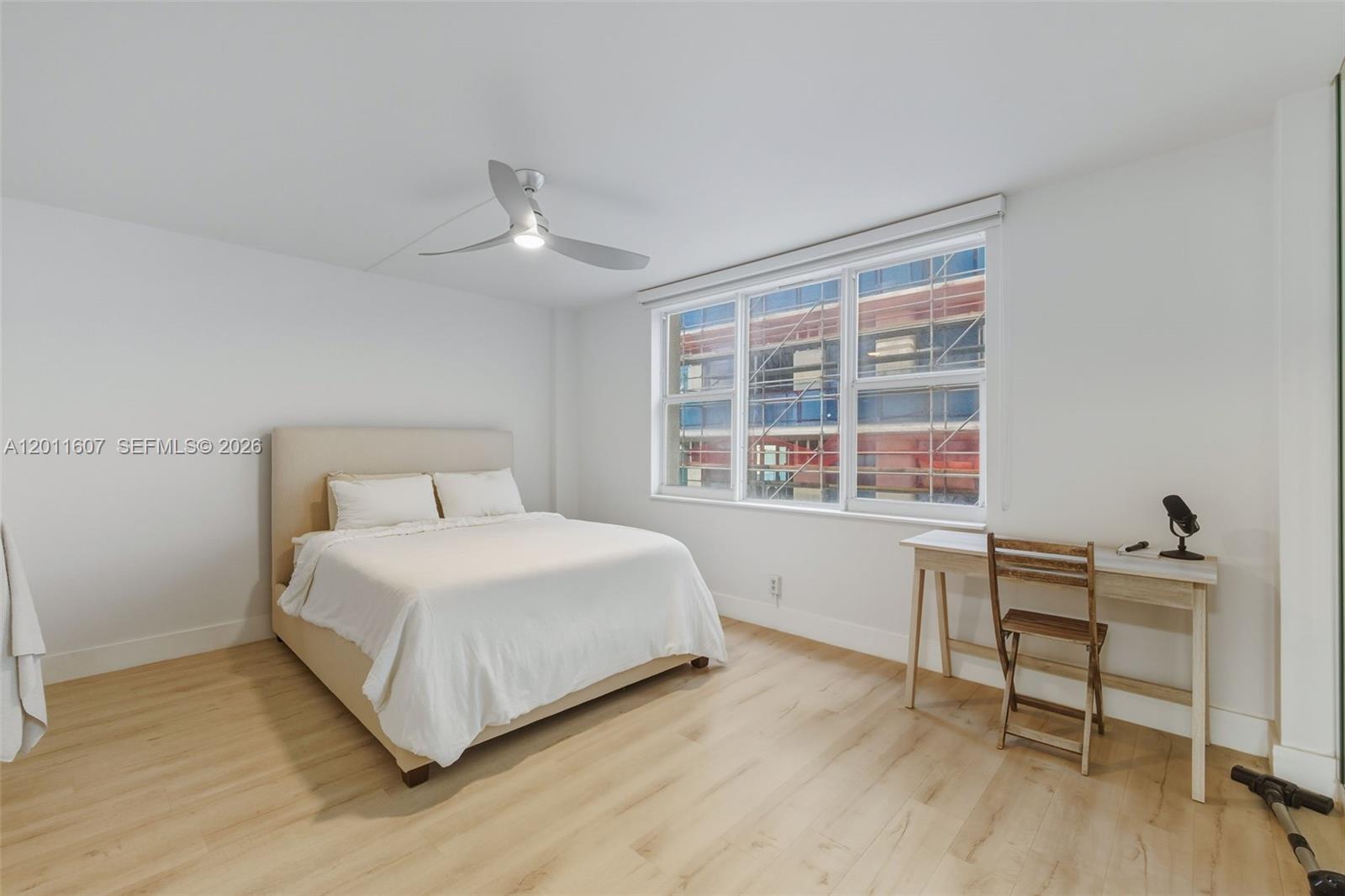 CARLISLE ON THE OCEAN CON - Residential Lease