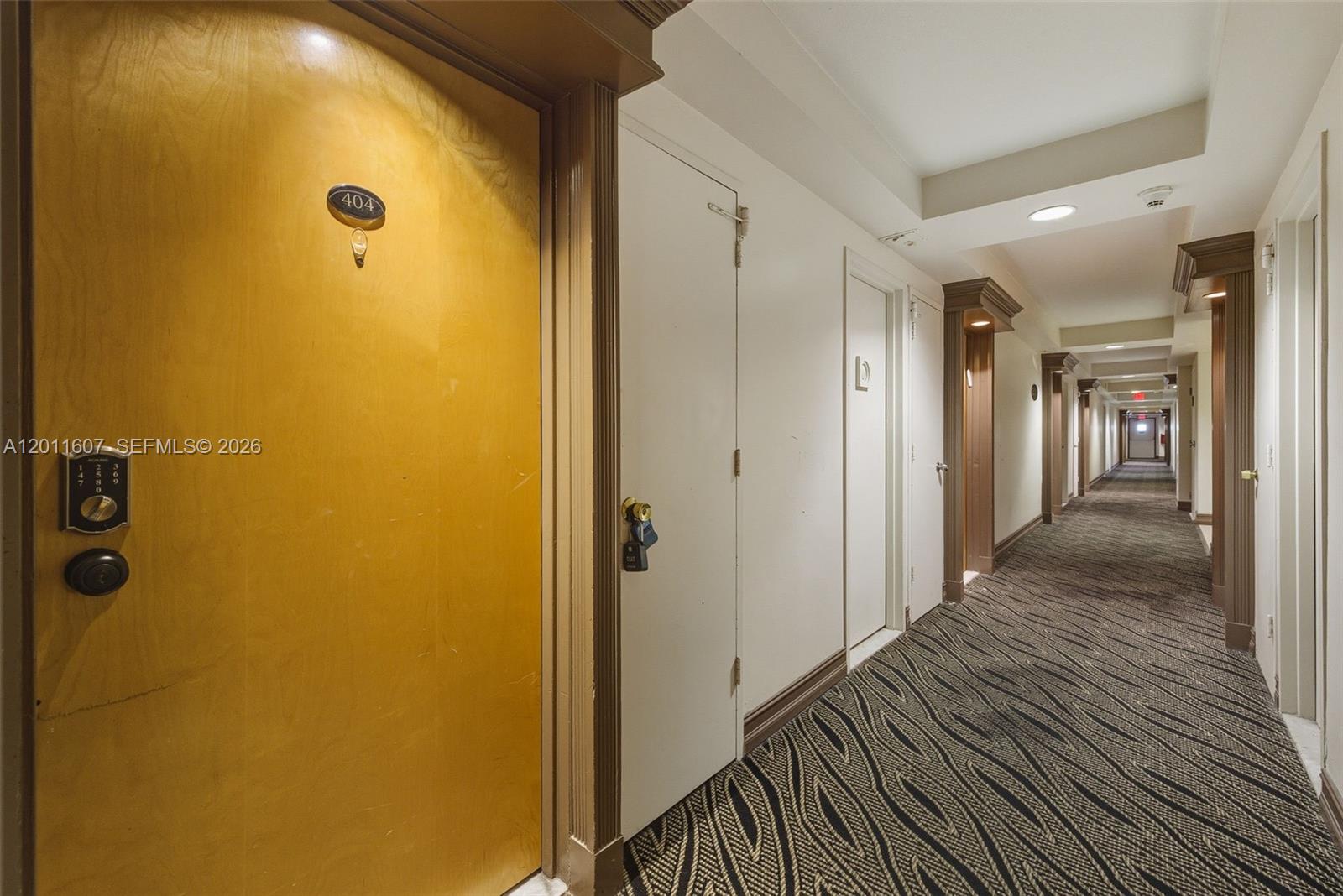 9195 Collins Ave 404