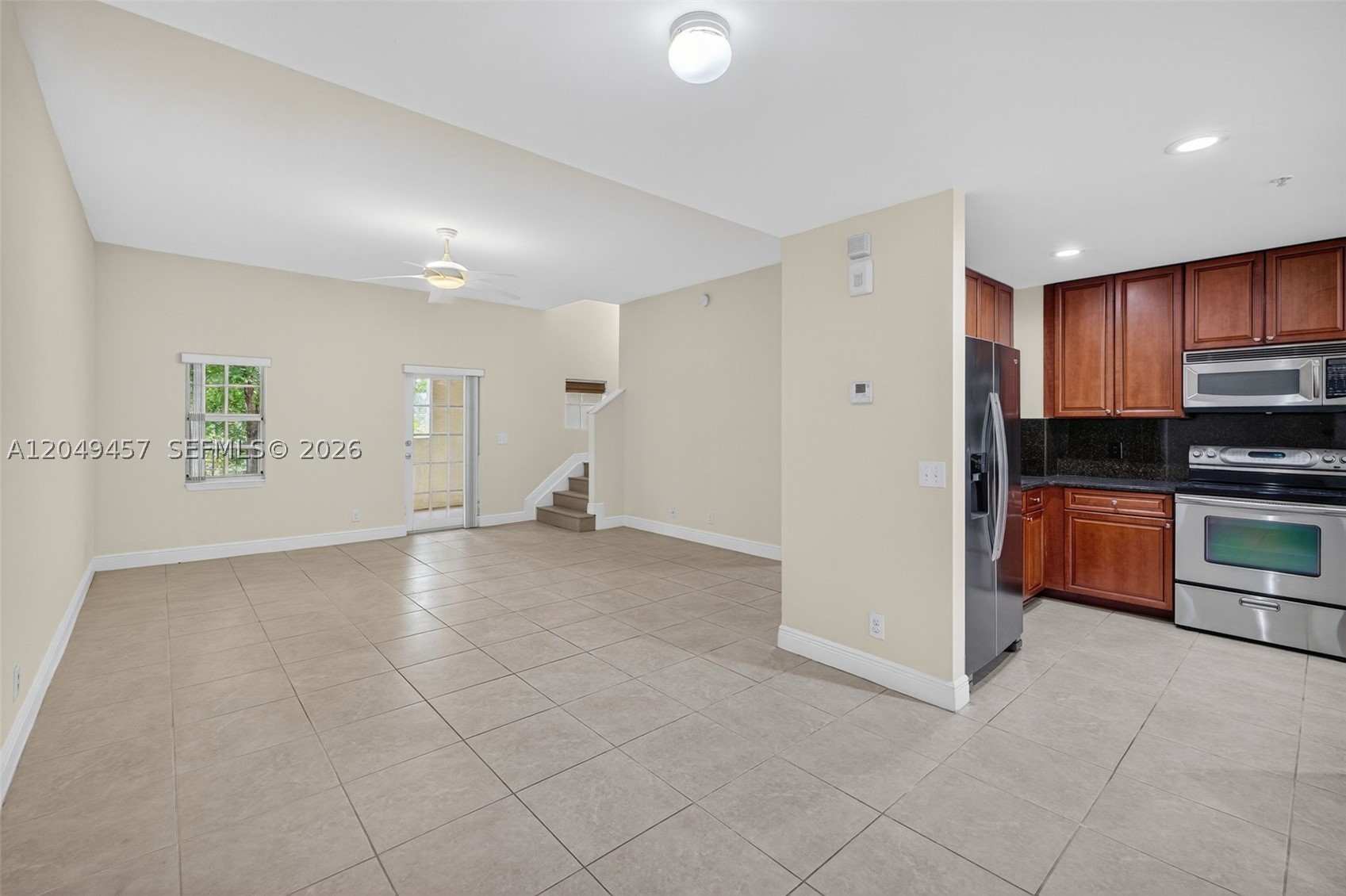 704 SW 1st Ave