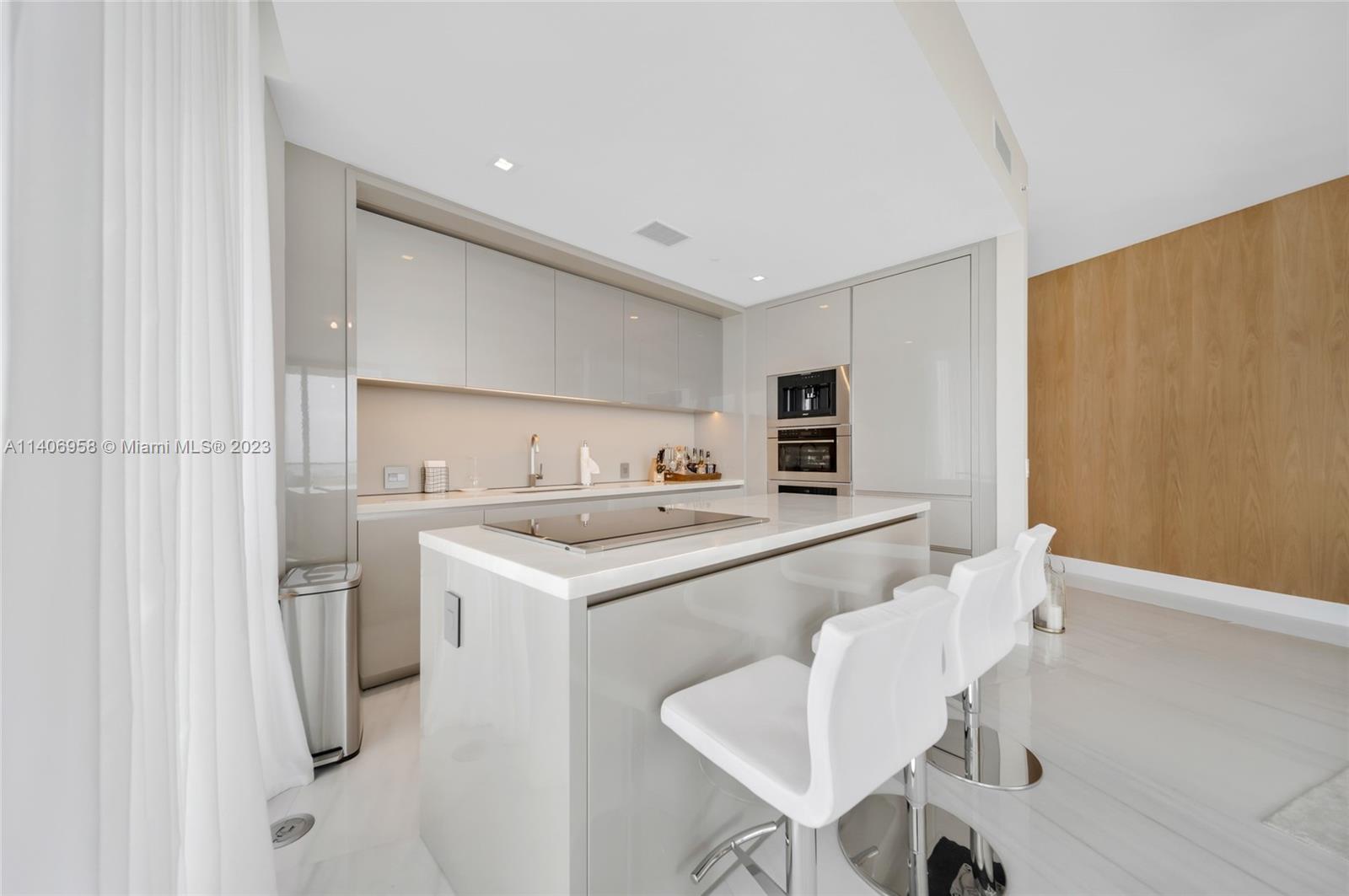 18975 COLLINS CONDO - Residential