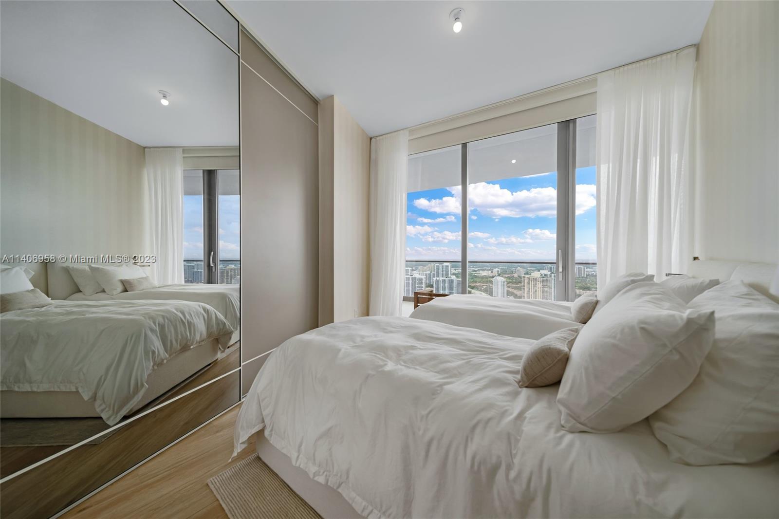 18975 COLLINS CONDO - Residential