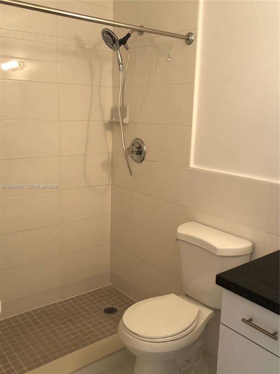 WISPERWOOD VILLAGE CONDO - Residential Lease