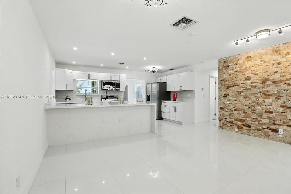 COOPER COLONY ESTATES - Residential