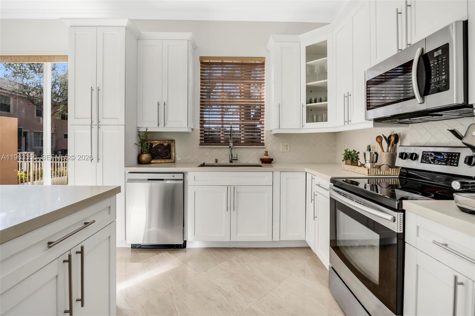 SILVER FALLS POD - Residential