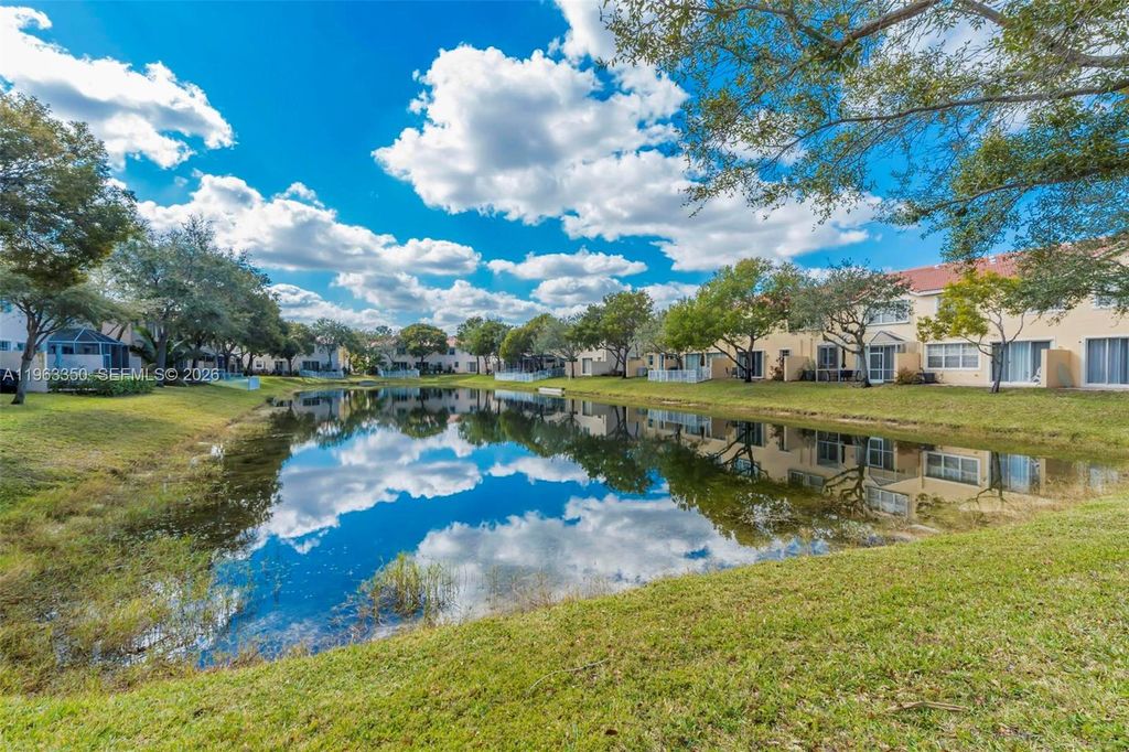 Photo of 12464 SW 42nd St, Miramar, FL 33027 (MLS # A11963350)