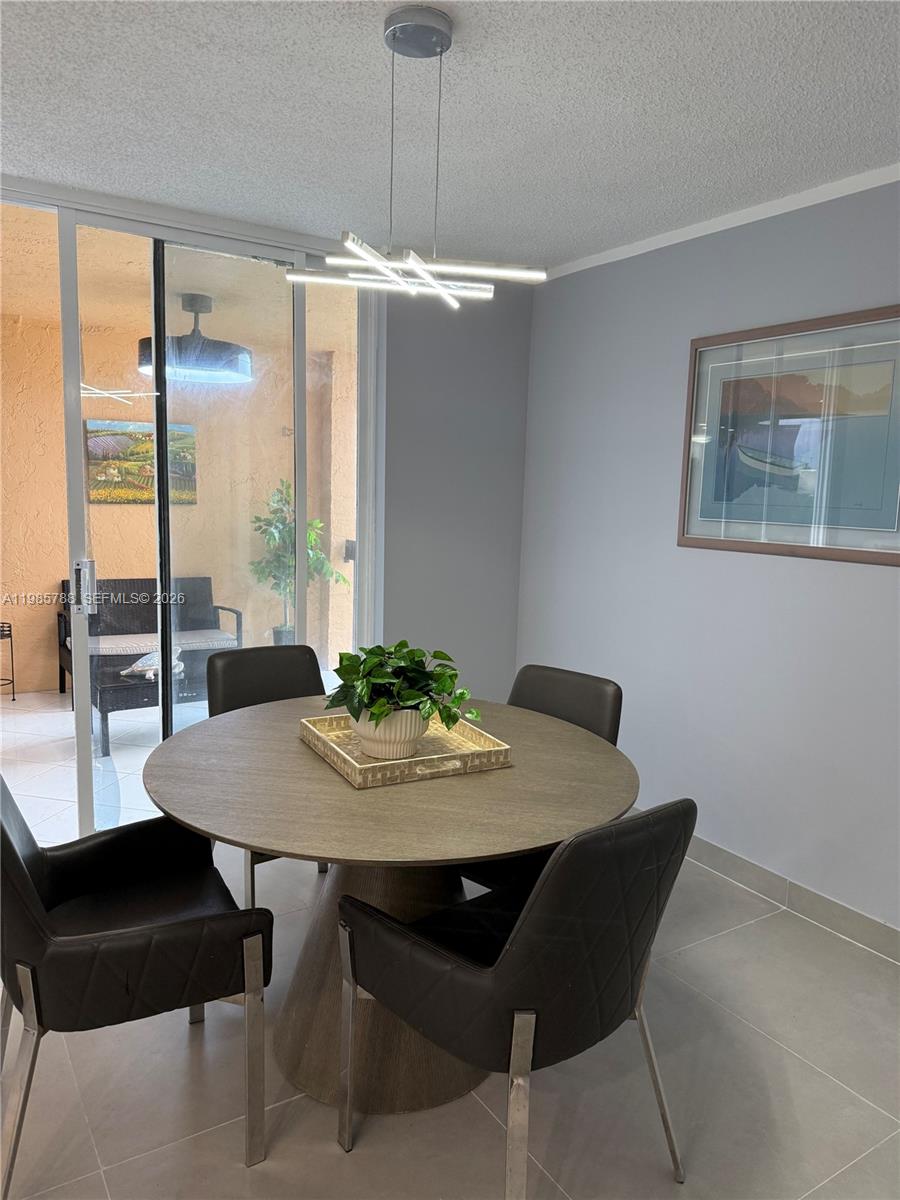 LAVERS DELRAY RACQUET CLU - Residential Lease