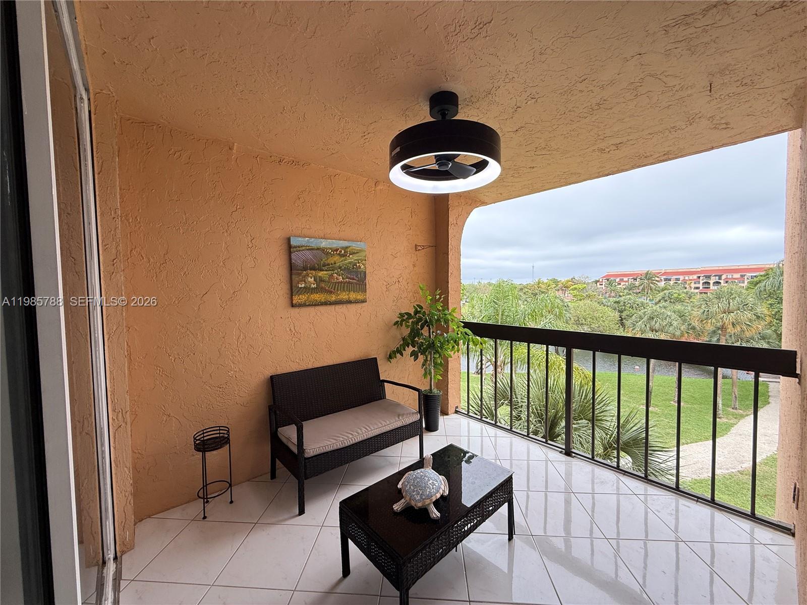 LAVERS DELRAY RACQUET CLU - Residential Lease