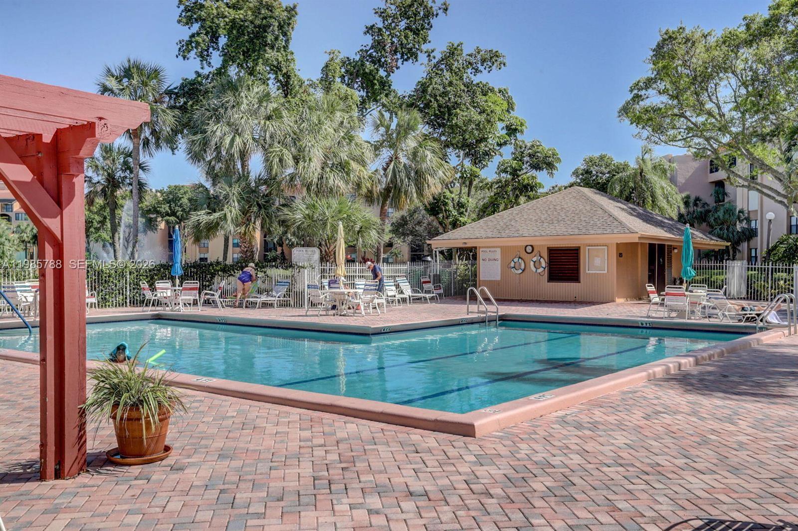 LAVERS DELRAY RACQUET CLU - Residential Lease