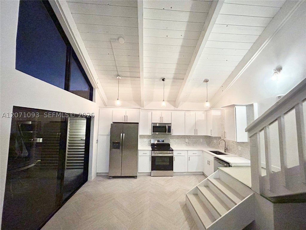 Photo of 1605 S Us Highway 1 #8H, Jupiter, FL 33477 (MLS # A12071093)