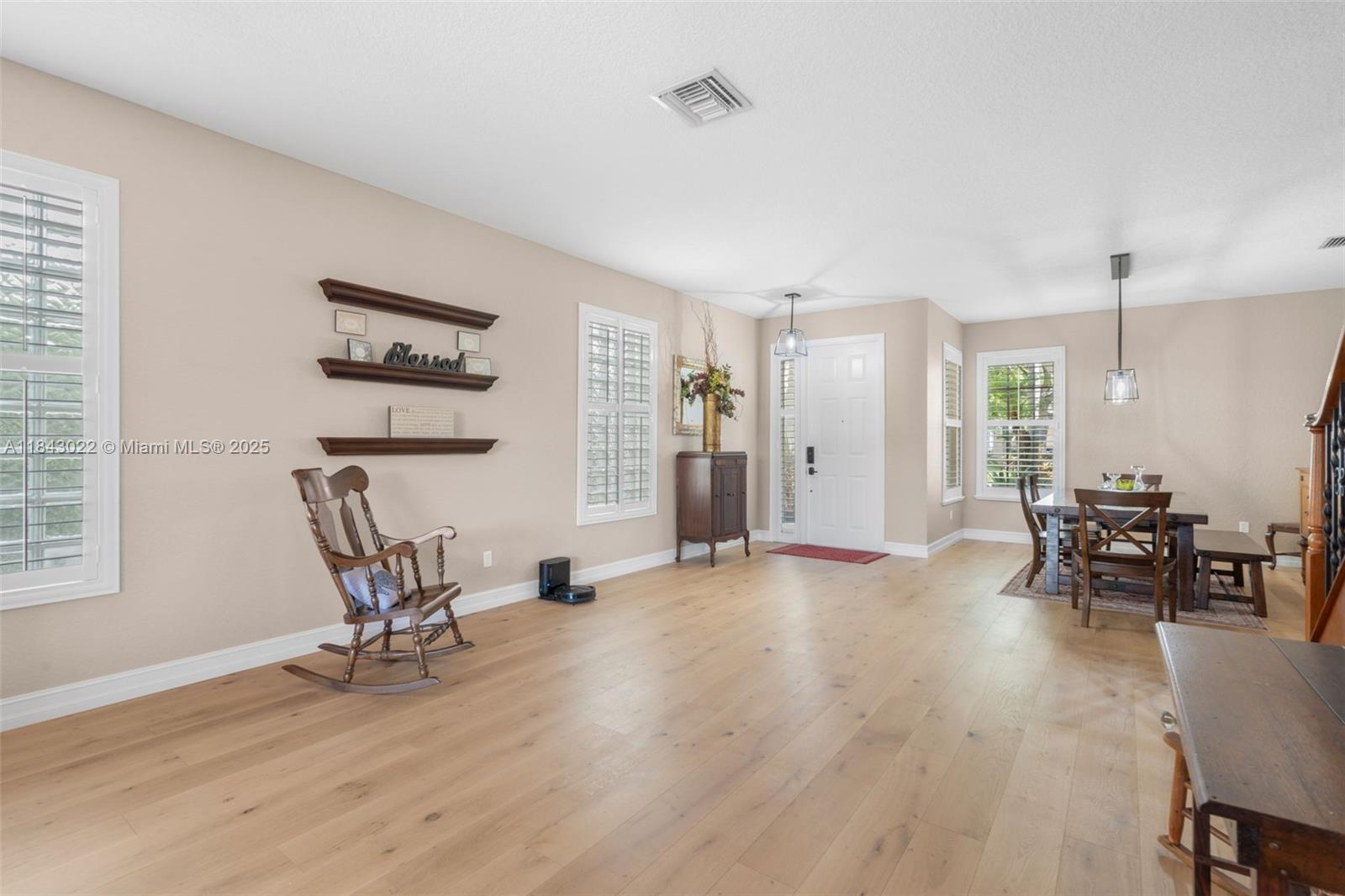 CANYON LAKES 6 - Residential