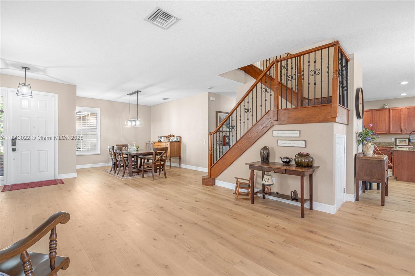 CANYON LAKES 6 - Residential