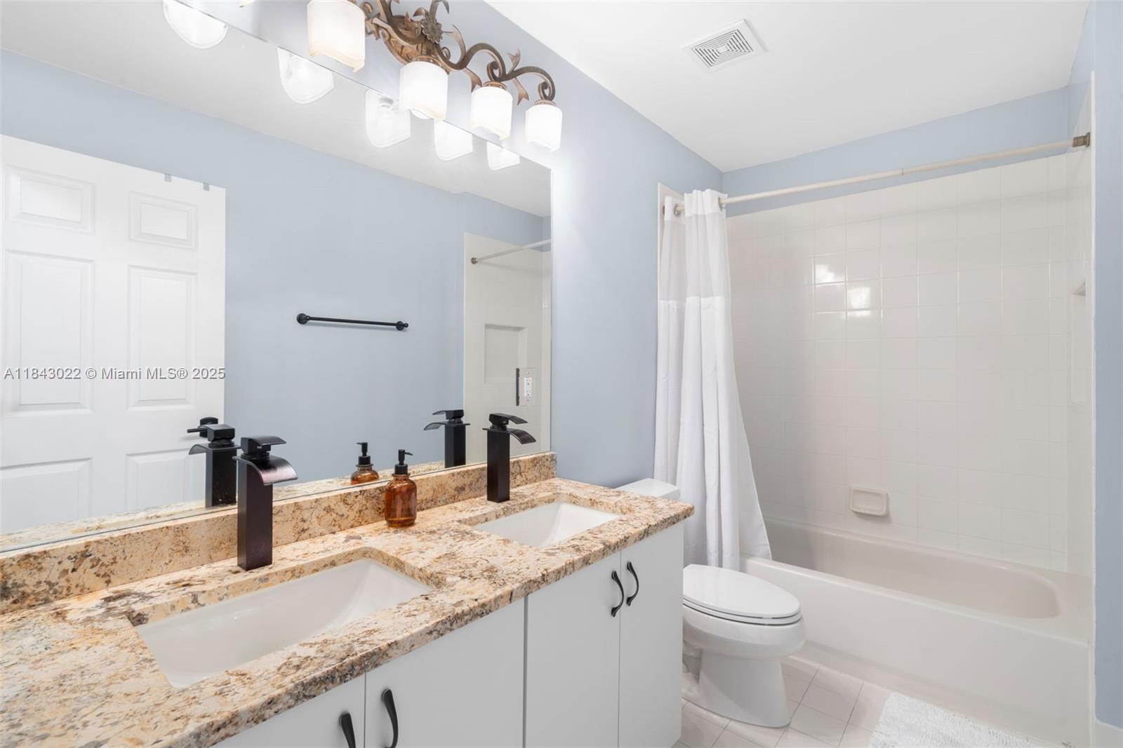 CANYON LAKES 6 - Residential