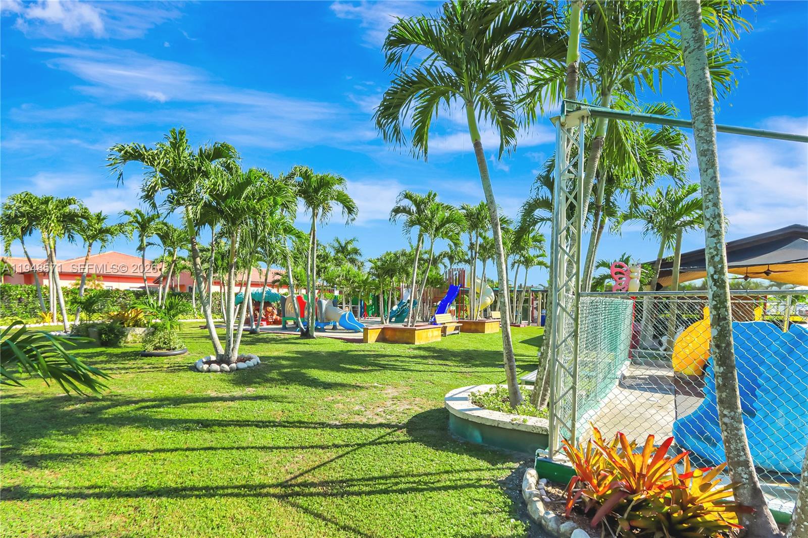 Redland - Commercial Sale