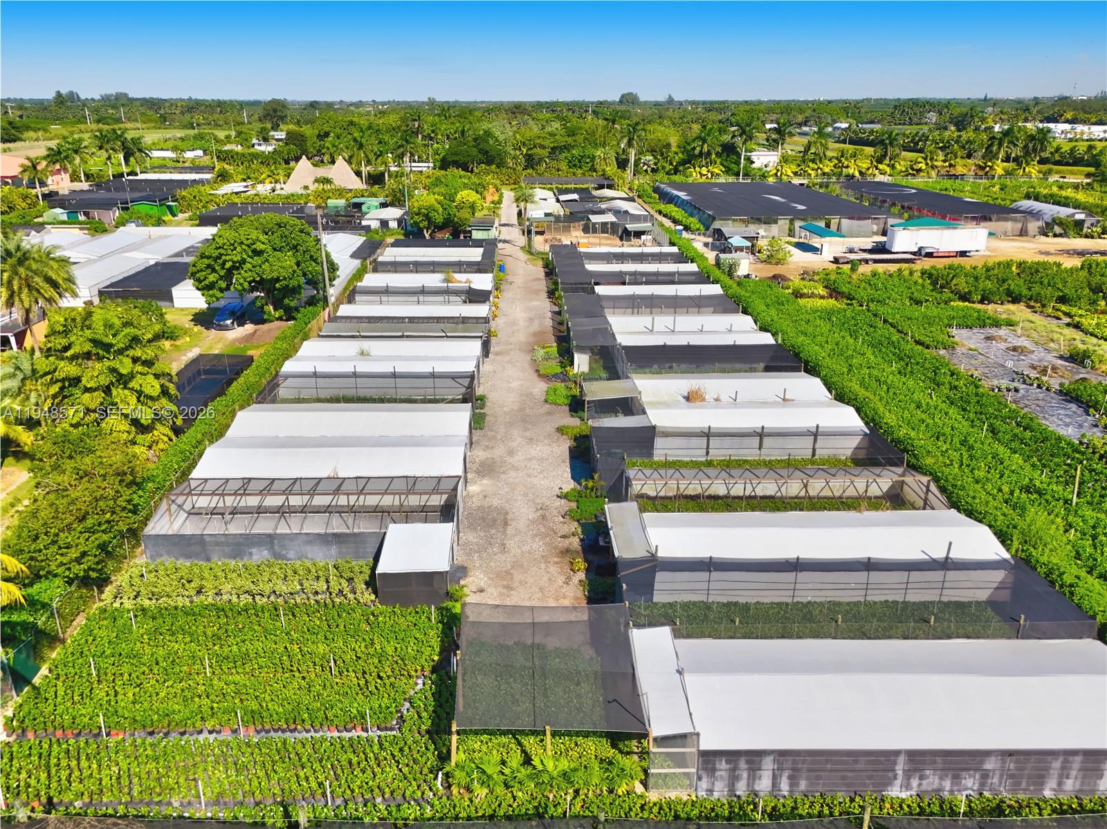 Redland - Commercial Sale