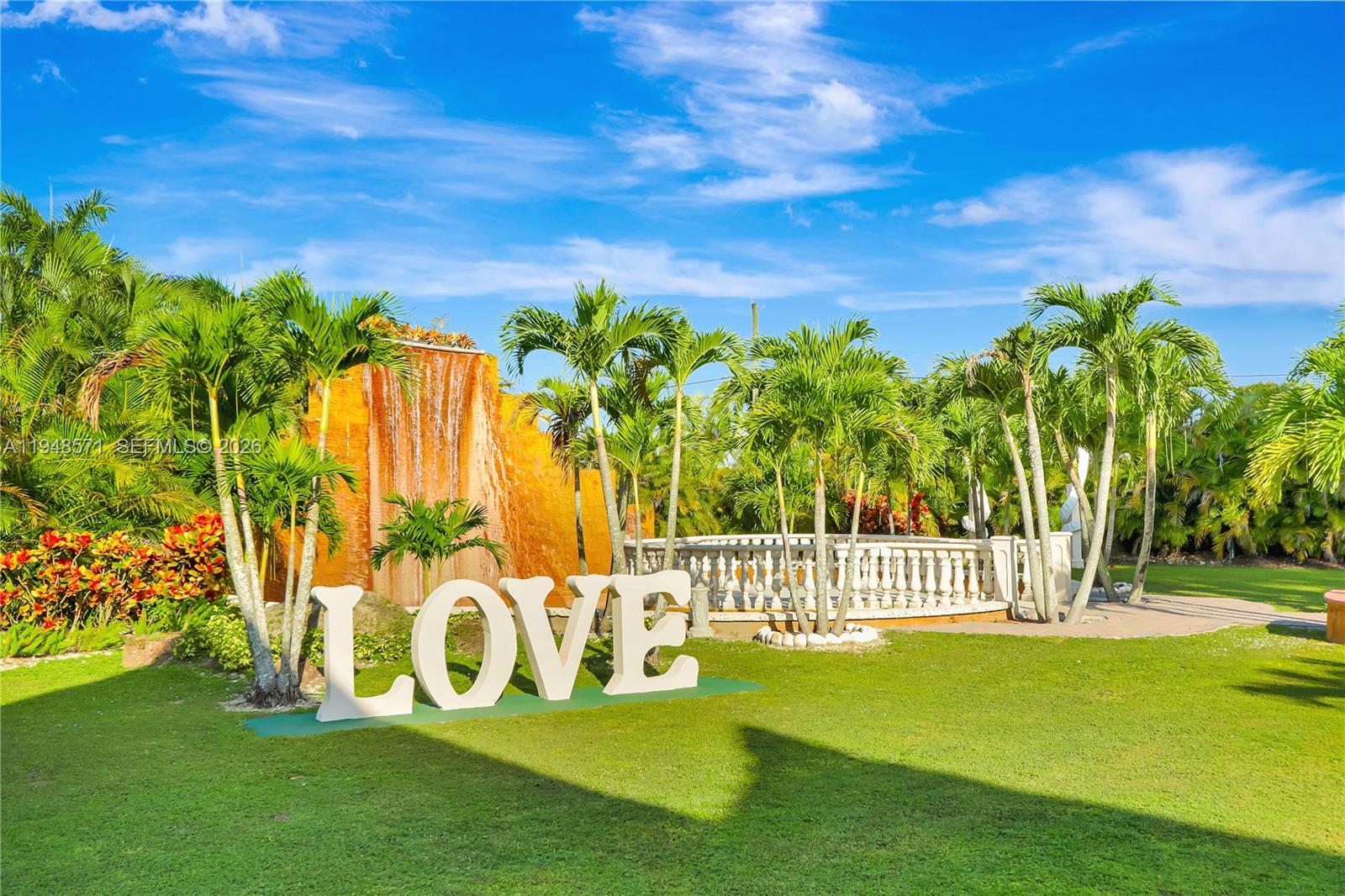 Redland - Commercial Sale