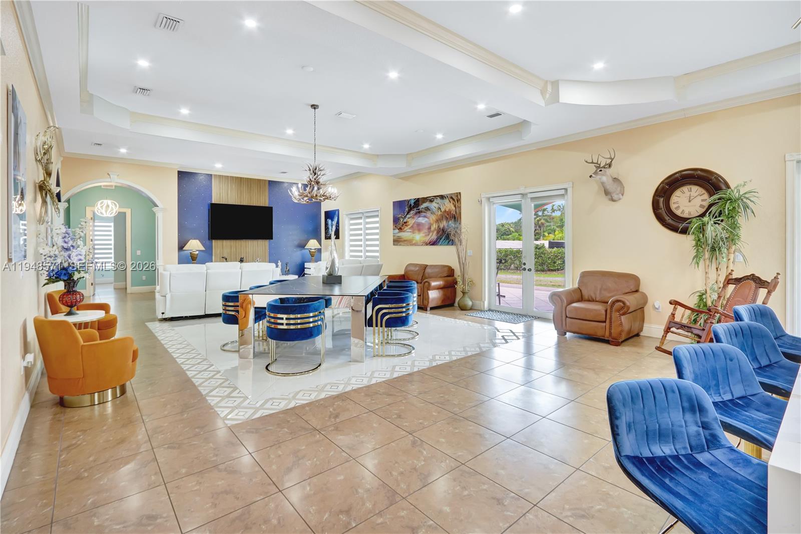 Redland - Commercial Sale