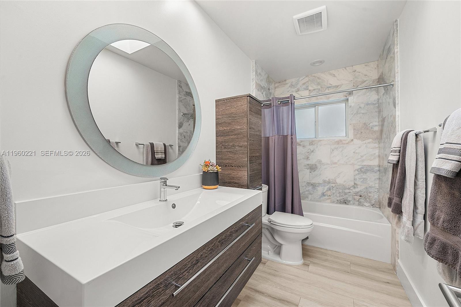 LAKE PLACID - Residential