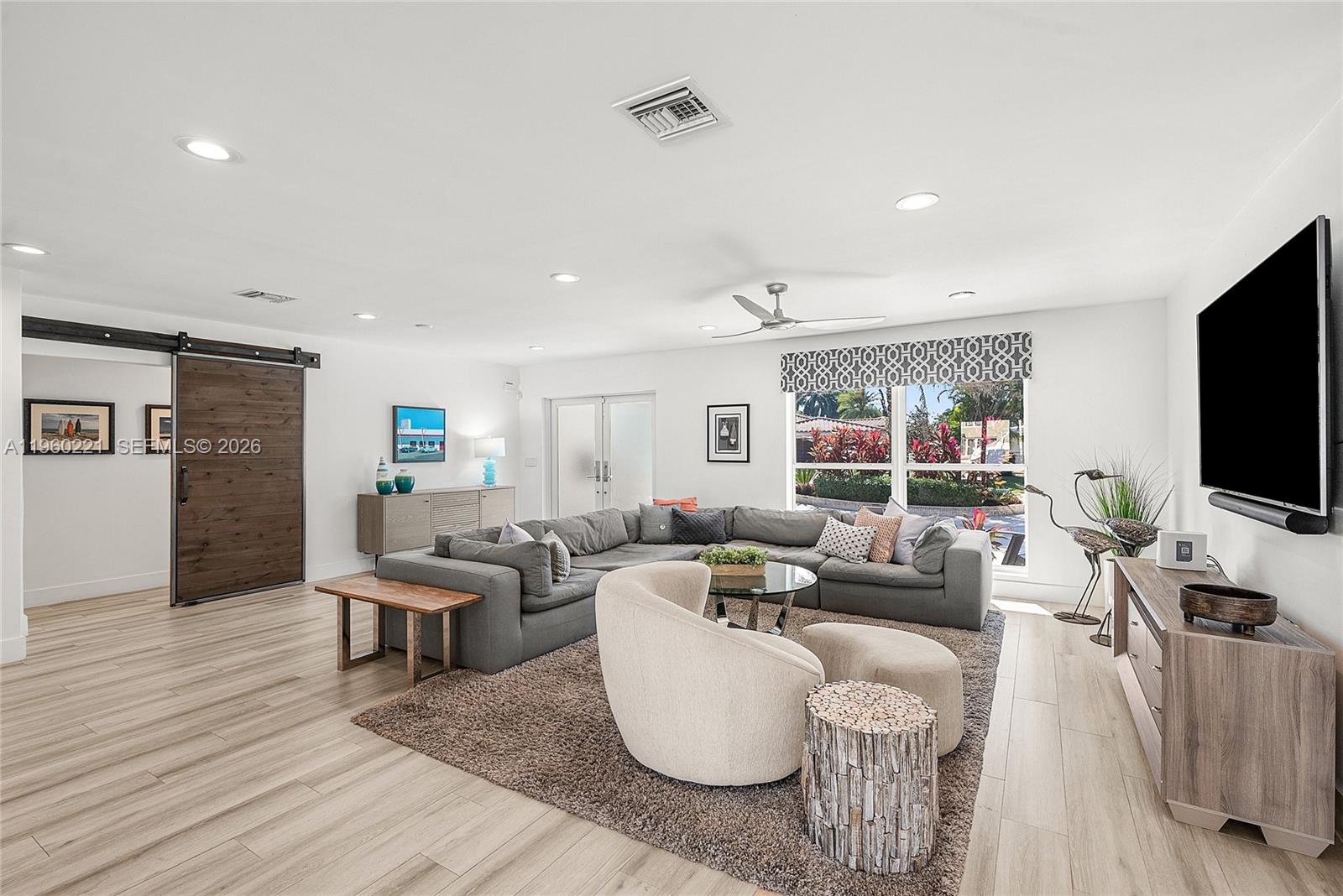 LAKE PLACID - Residential