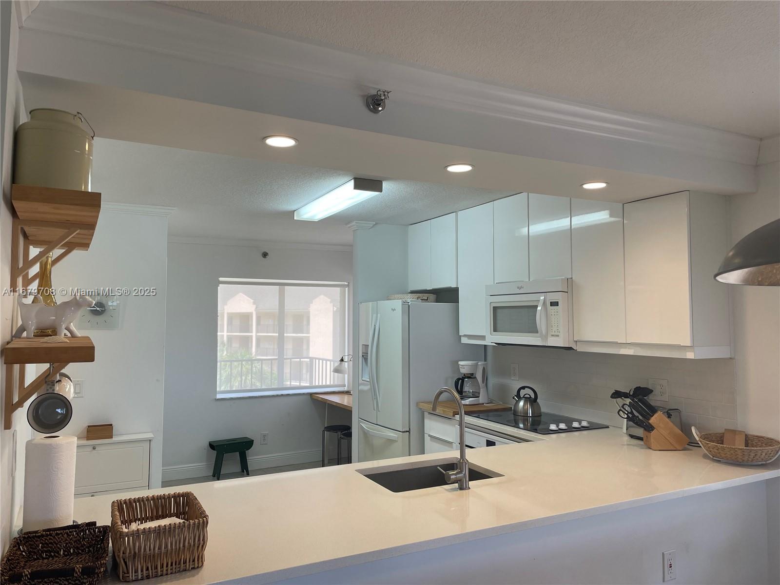 JUPITER BAY EAST CONDO - Residential