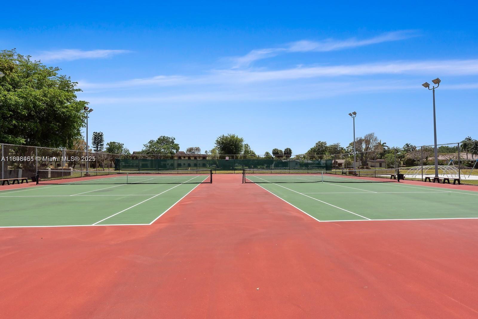 CAMINO CIRCLE CONDO - Residential