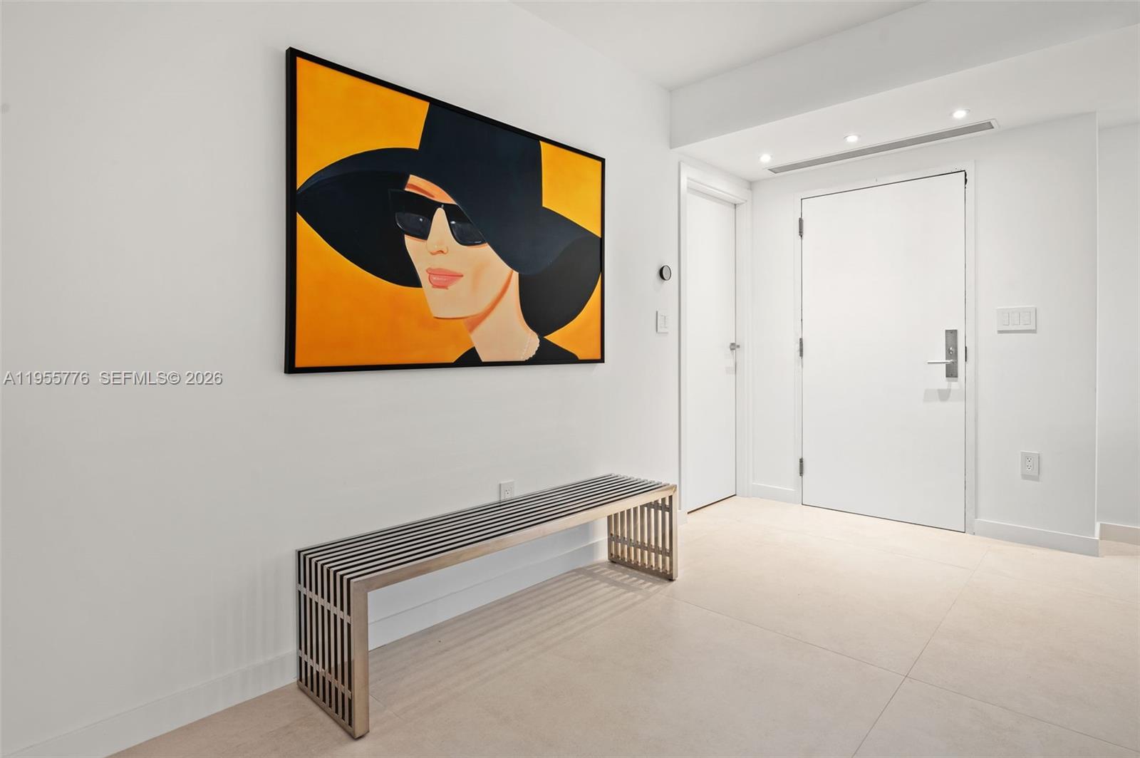 KENILWORTH CONDO - Residential