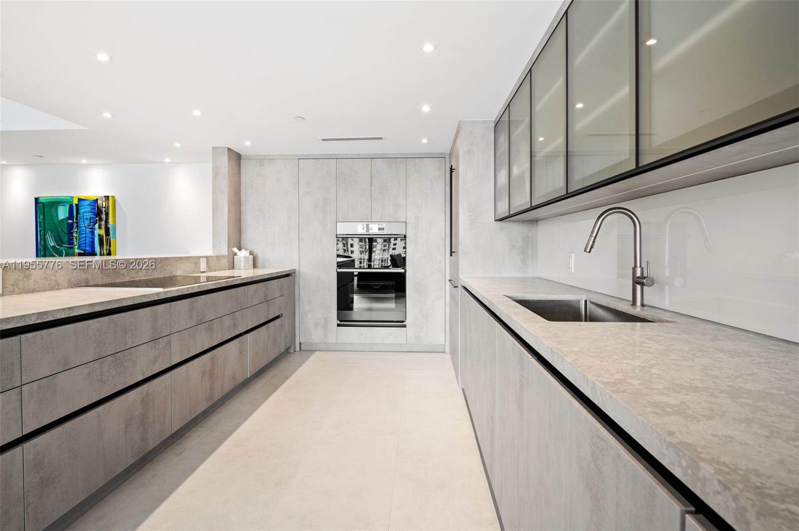 KENILWORTH CONDO - Residential