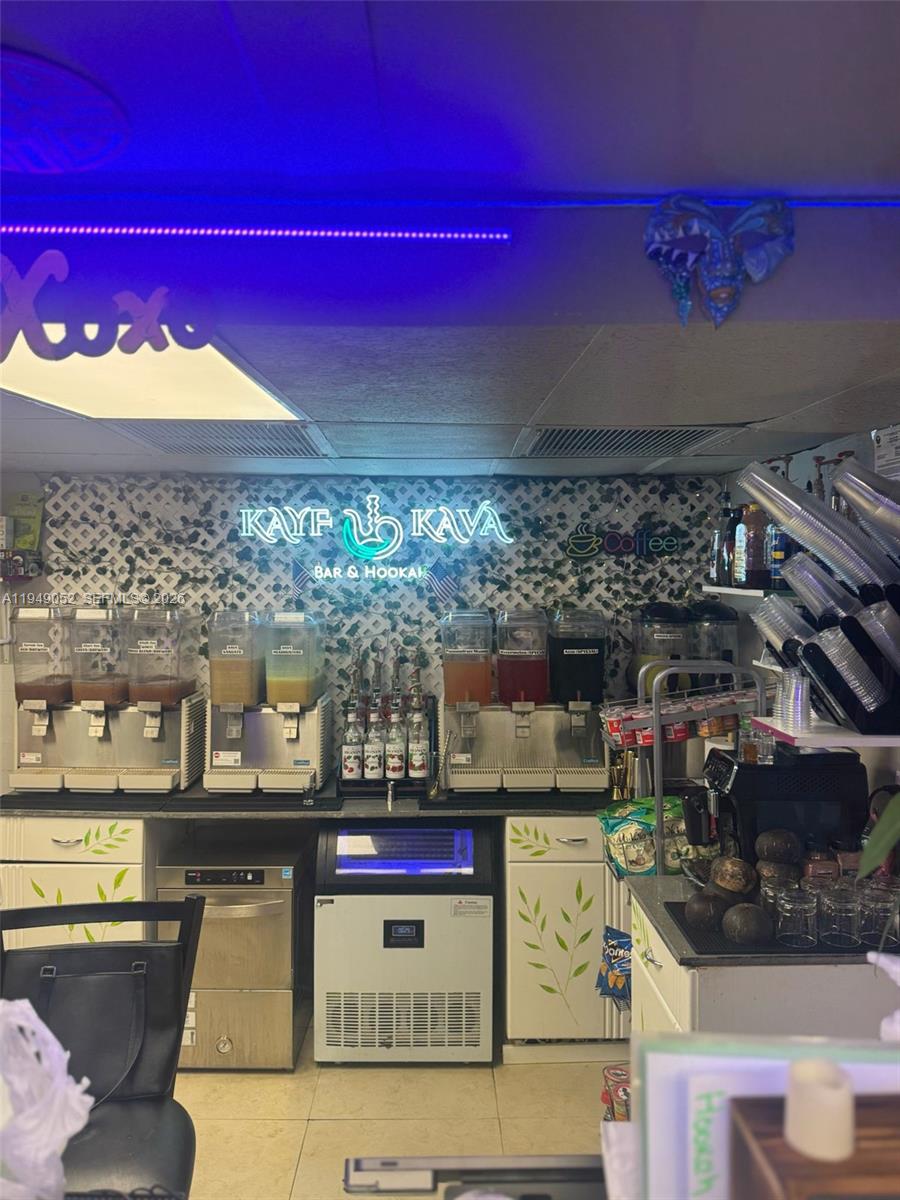 GREYNOLDS PARK GARDENS - Land