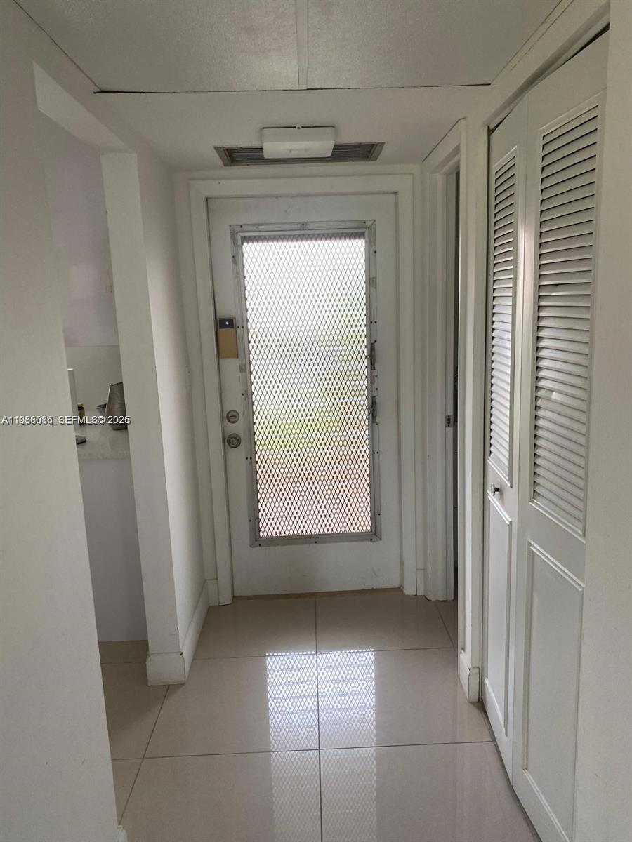 GREENS CONDO APTS PHASE I - Residential