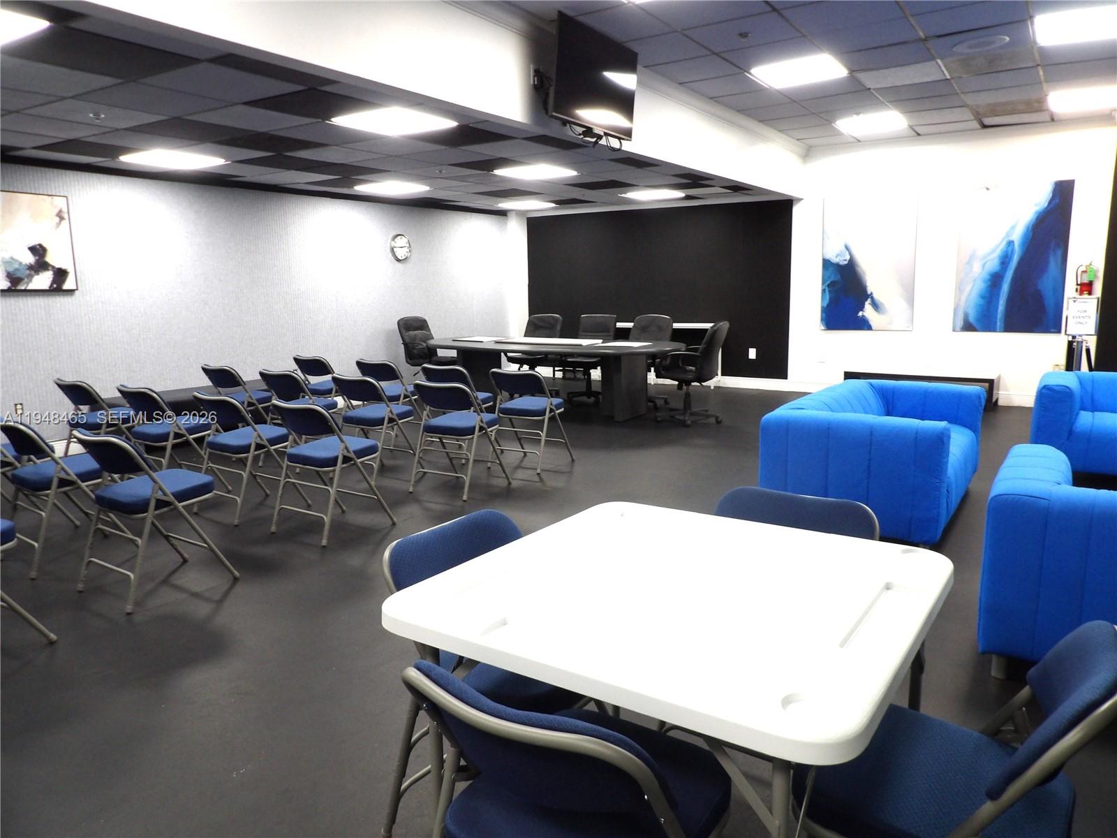 VENETIA CONDO - Residential