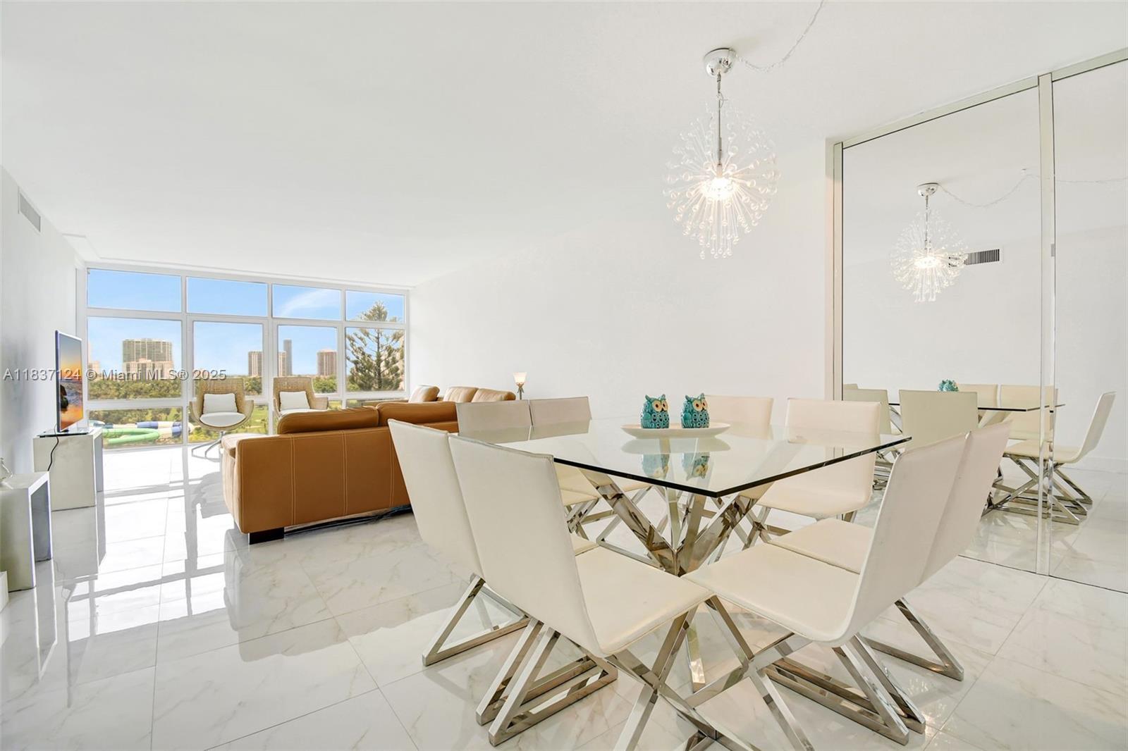 BONAVIDA CONDO - Residential