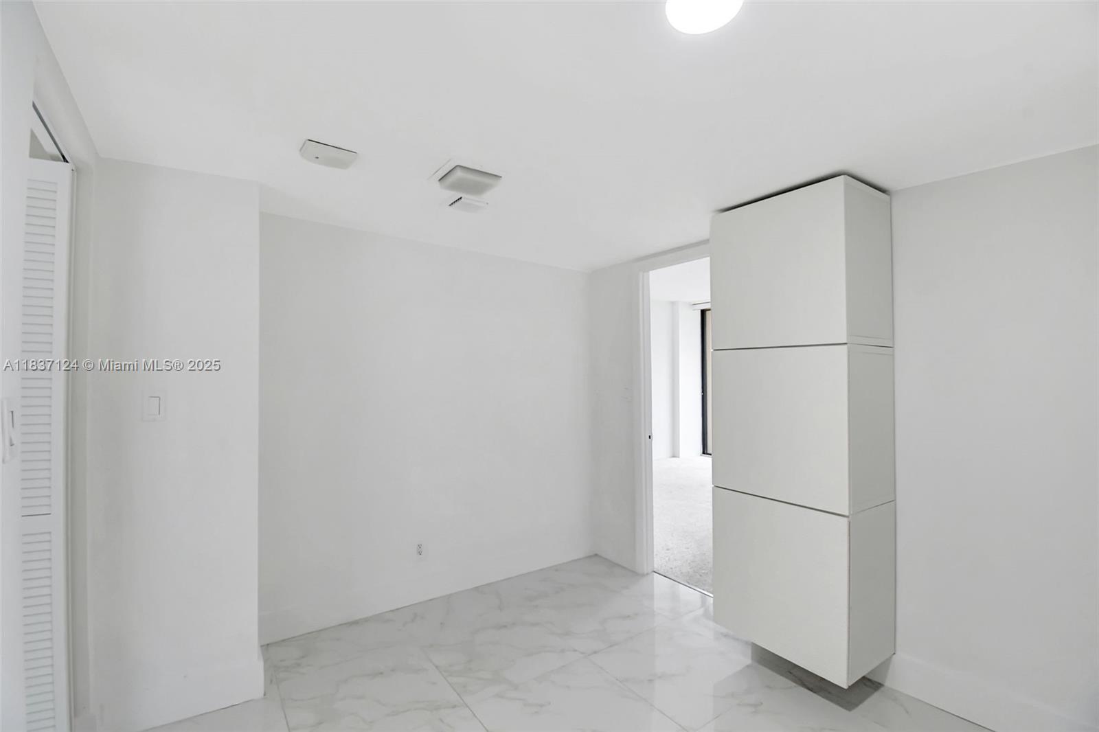 BONAVIDA CONDO - Residential