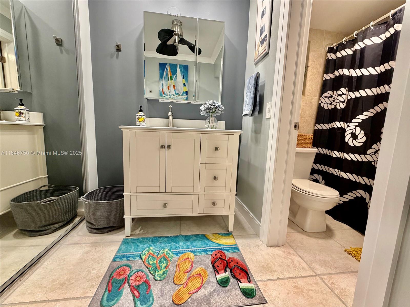 INTERNATIONAL STUDIO APT - Residential Lease