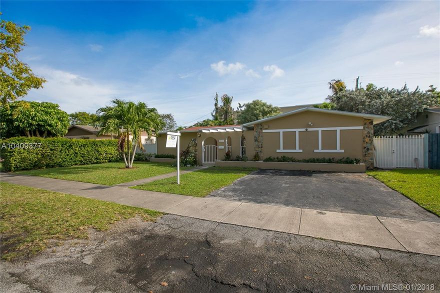 BEAUTIFUL 3/2 HOME FEATURES A DEN THAT CAN BE USED AS 4TH BEDROOM, AIRY FAMILY ROOM-PERFECT FOR PLAYROOM OR HOME OFFICE, UPDATED SPACIOUS KITCHEN, LAUNDRY ROOM- LANDSCAPED YARD OFFERS PRIVACY-LAWN MAINTENANCE INCLUDED. INVITING COMMUNITY-PERFECT FOR FAMILIES -WALKING DISTANCE TO PUBLIX SHOPPING CENTER, A+ SCHOOLS, AND PARKS.  THIS HOME HAS NUMEROUS STORAGE AREAS AND LARGE CLOSETS. PETS ALLOWED WITH $250 DEPOSIT.