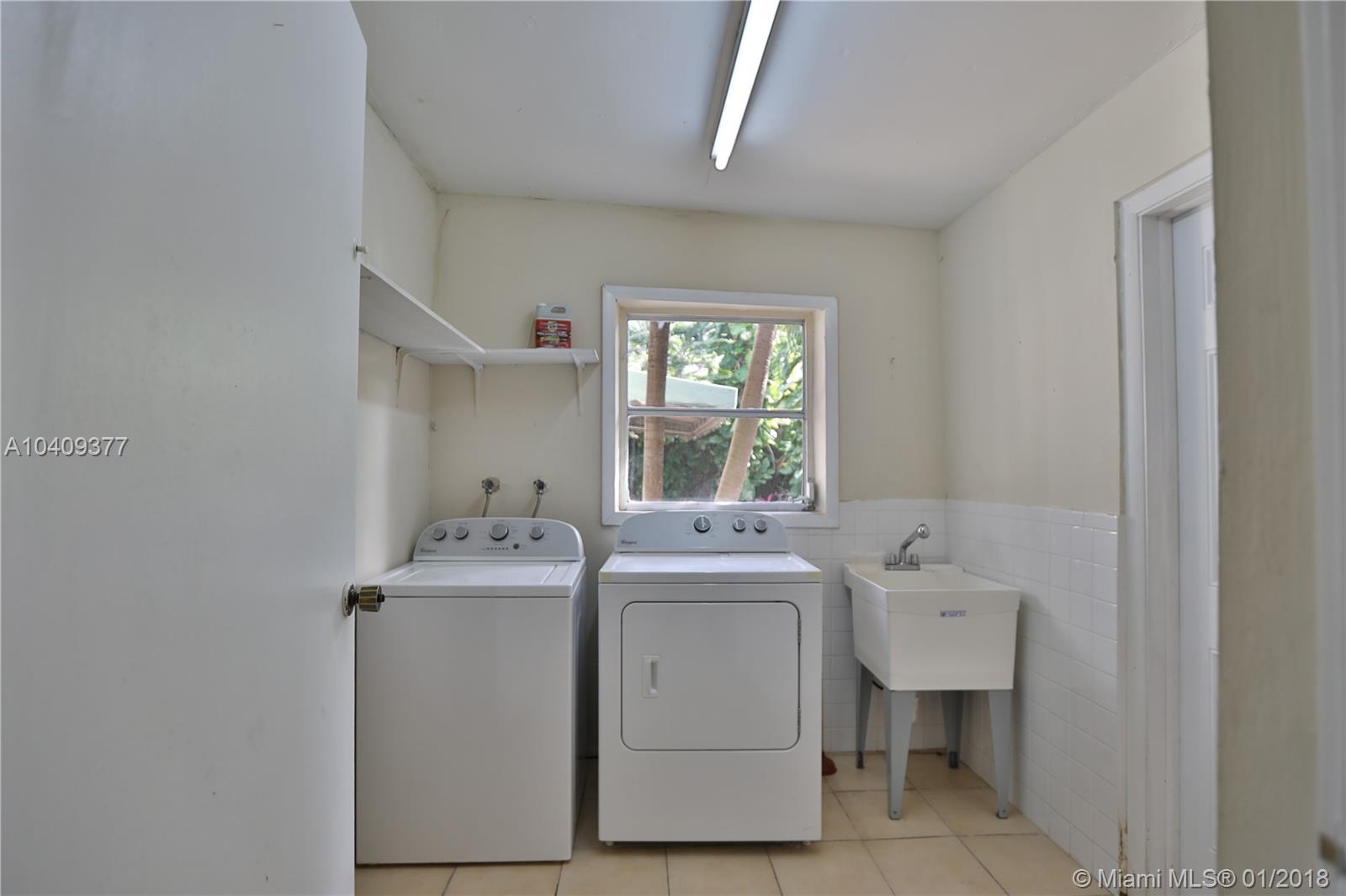 DARLINGTON MANOR - Residential Lease