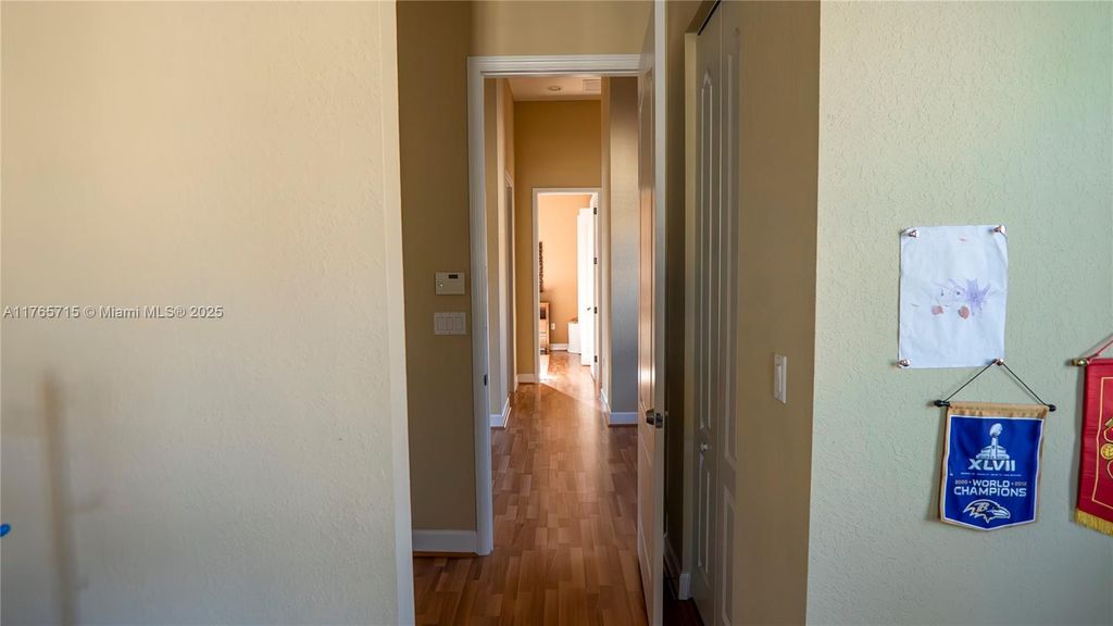 listing image 53