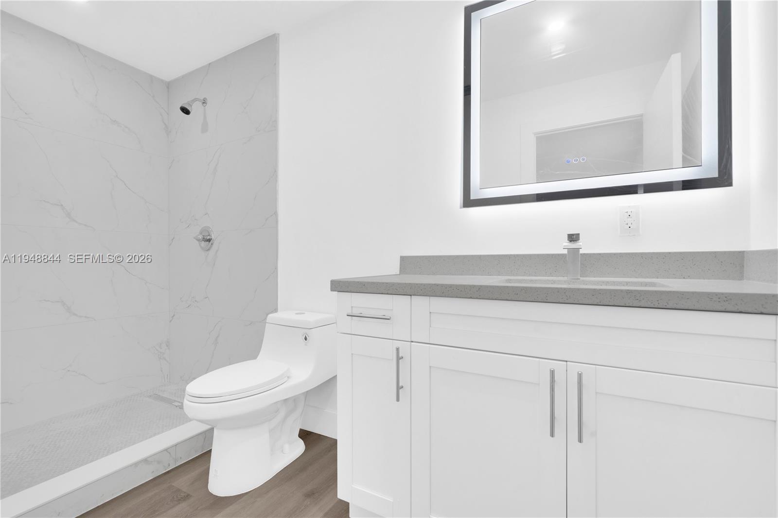 ELEANOR PARK - Residential