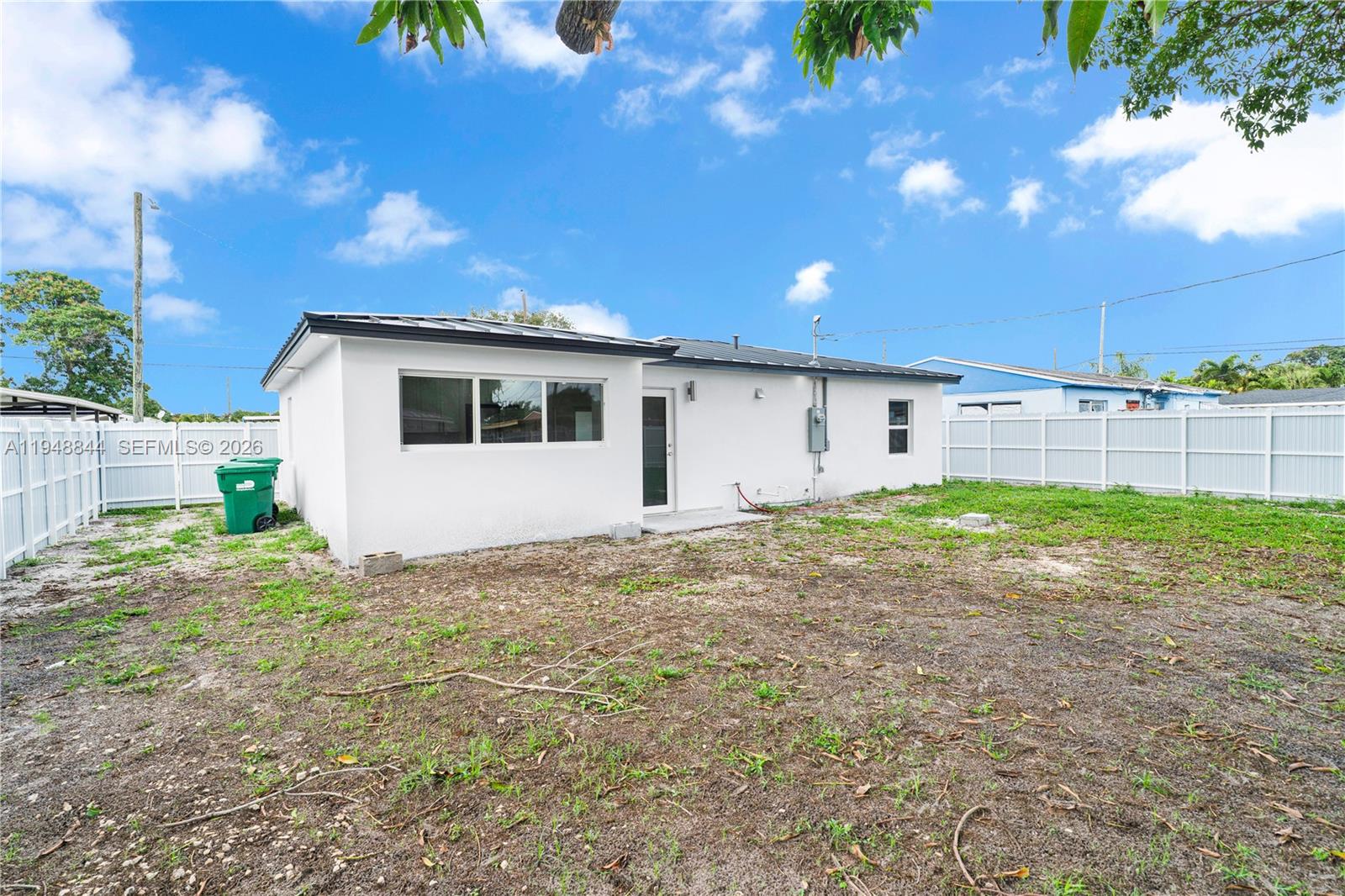 ELEANOR PARK - Residential