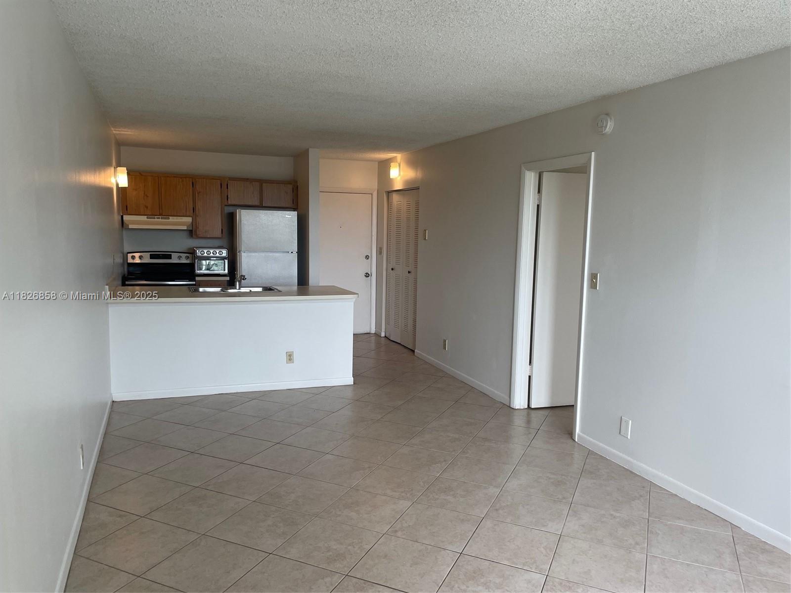 2771 Riverside Dr 517-A