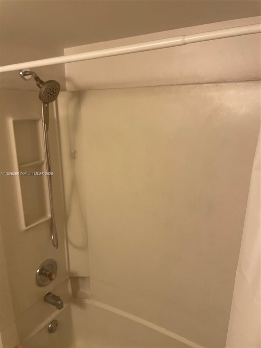 2771 Riverside Dr 517-A