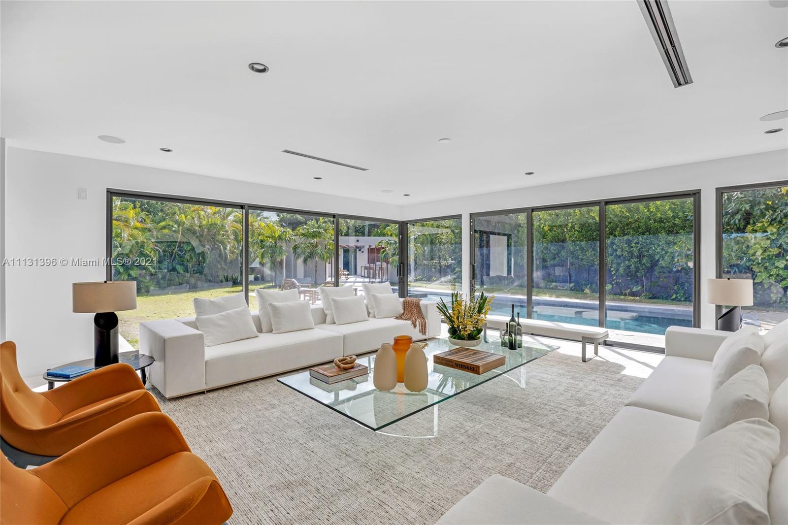 BAY HEIGHTS - Residential