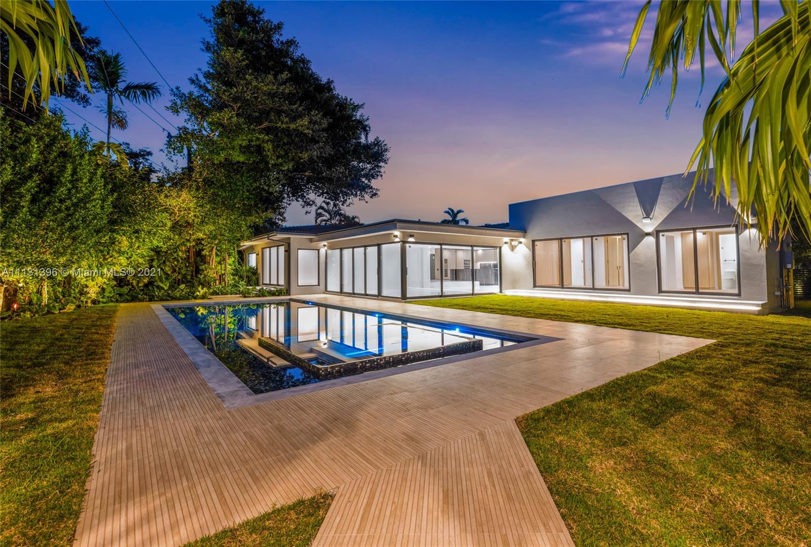 BAY HEIGHTS - Residential