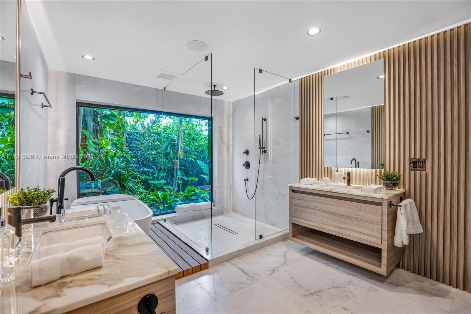 BAY HEIGHTS - Residential