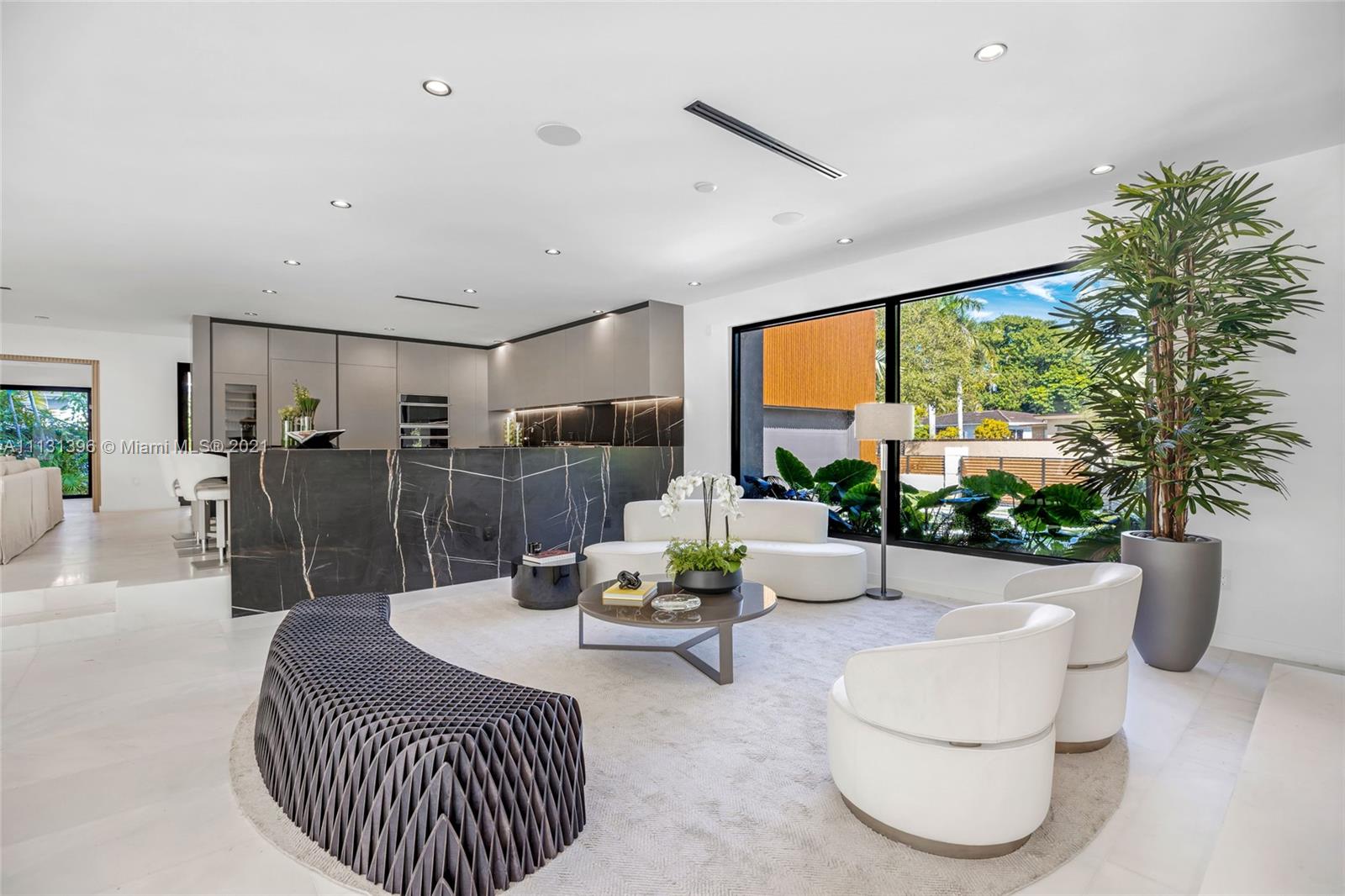 BAY HEIGHTS - Residential