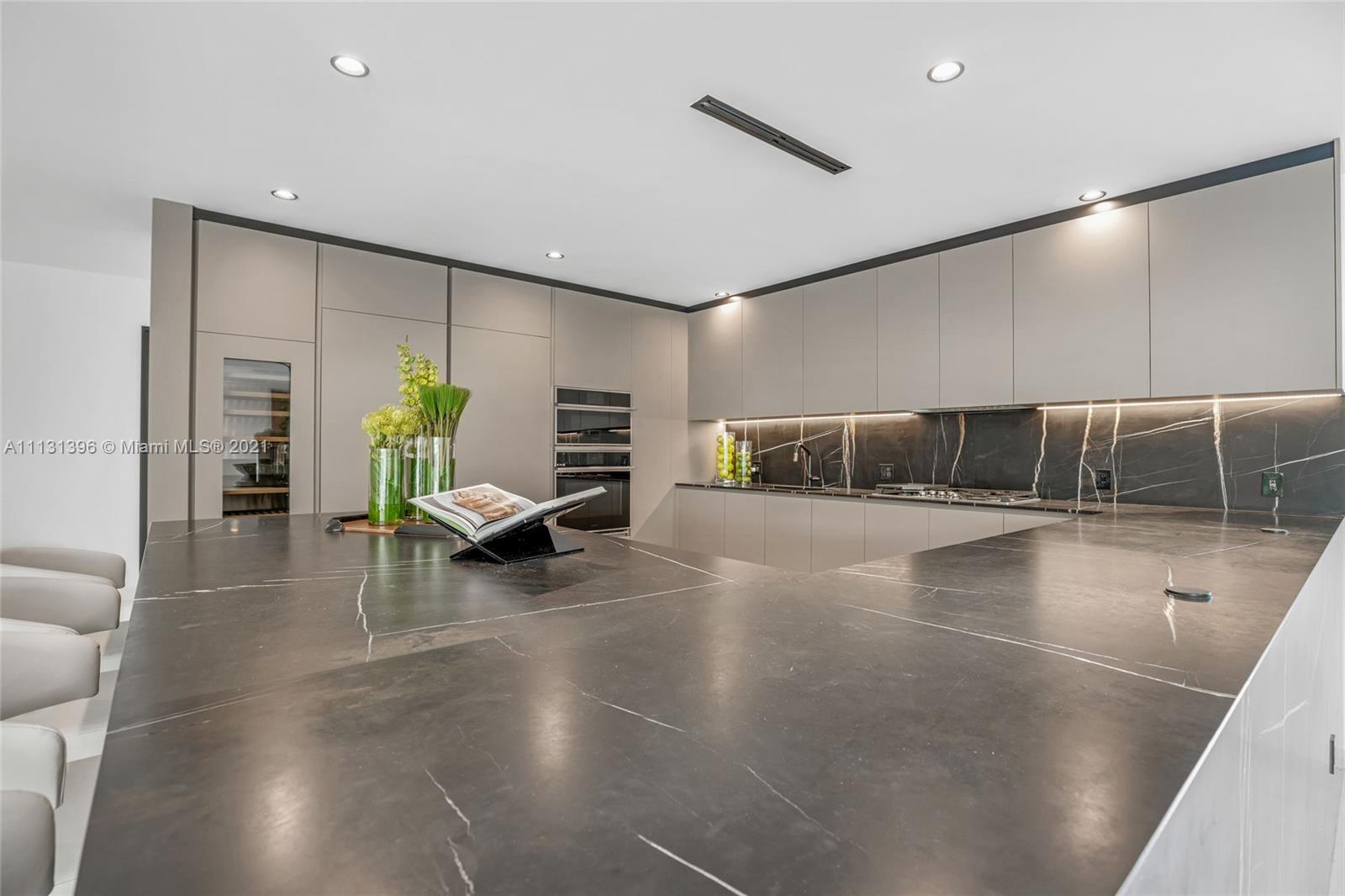 BAY HEIGHTS - Residential