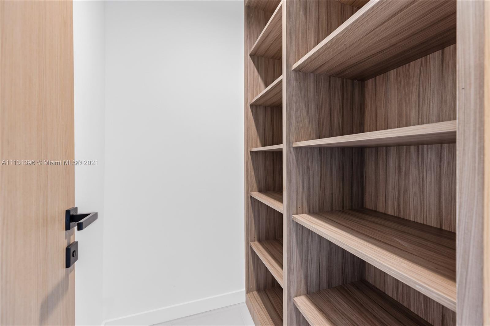 BAY HEIGHTS - Residential