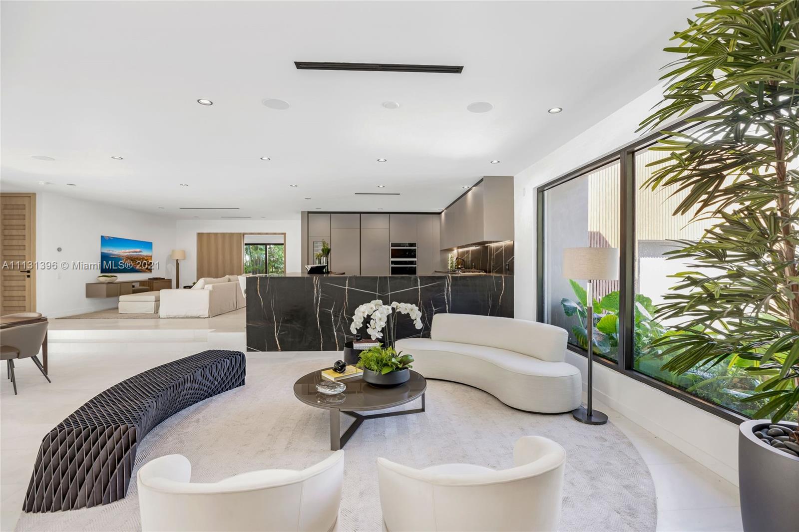 BAY HEIGHTS - Residential